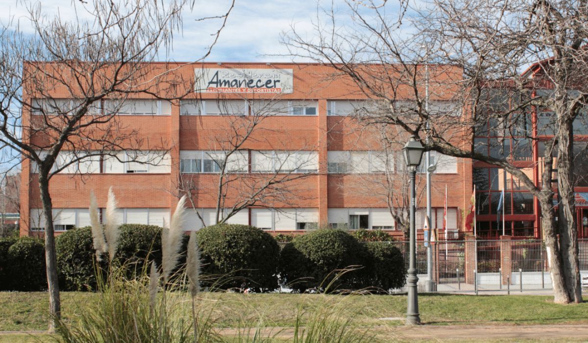 Residencia de Estudiantes y Deportivas Amanecer
