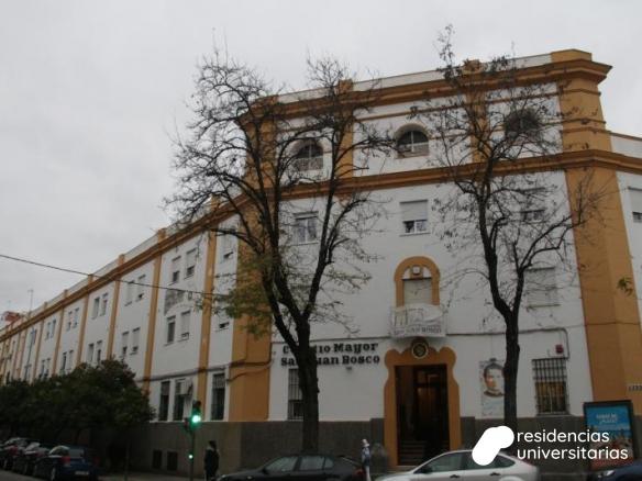 Colegio Mayor San Juan Bosco