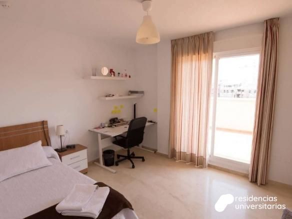 Residencia Universitaria Rustomas
