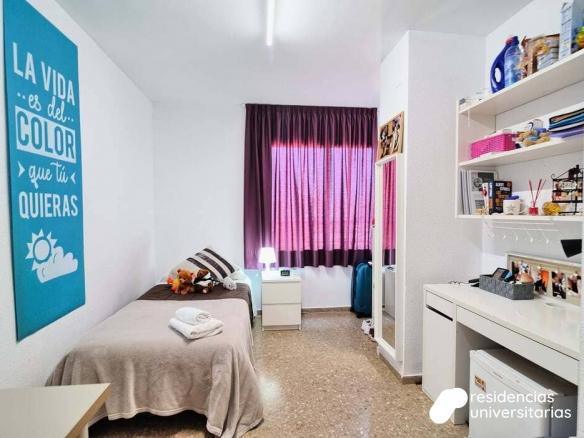 Residencia Universitaria Reuniver