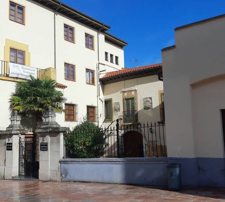 Residencia Universitaria María Inmaculada Oviedo