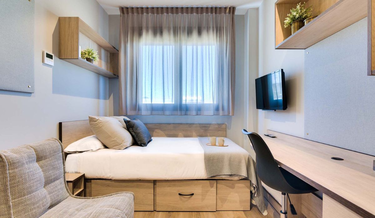 Residencia Universitaria Livensa Living Málaga Feria
