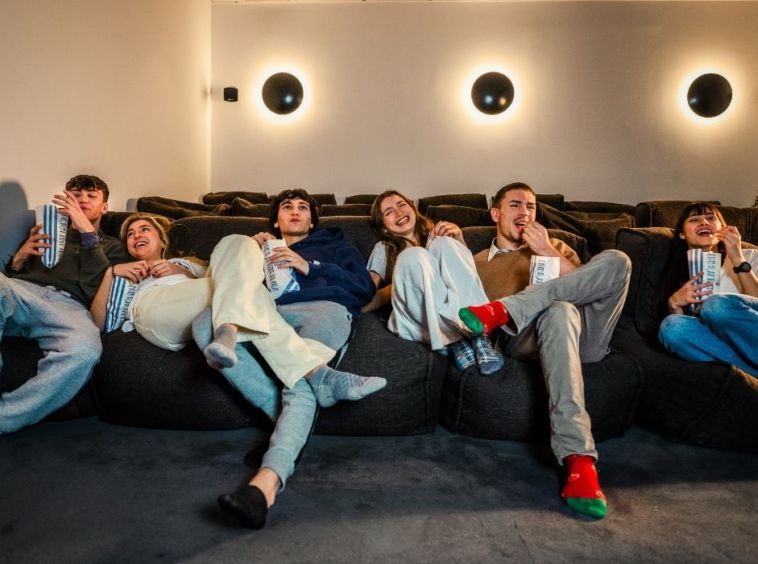 Residencia de Estudiantes Livensa Living Barcelona Diagonal Alto