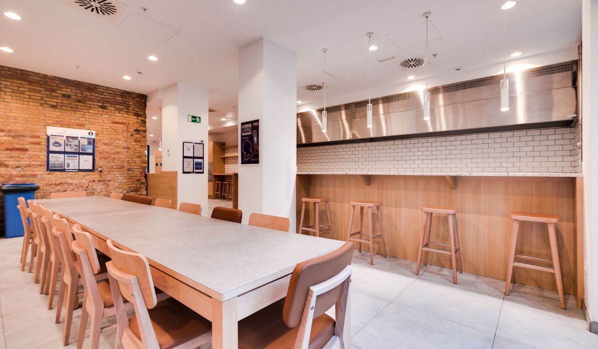 Residencia de Estudiantes Livensa Living Barcelona Marina