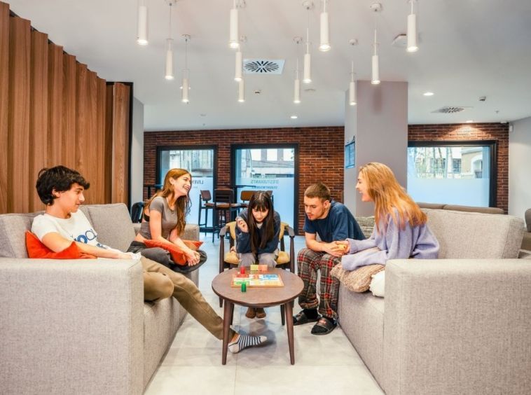Residencia de Estudiantes Livensa Living Barcelona Marina