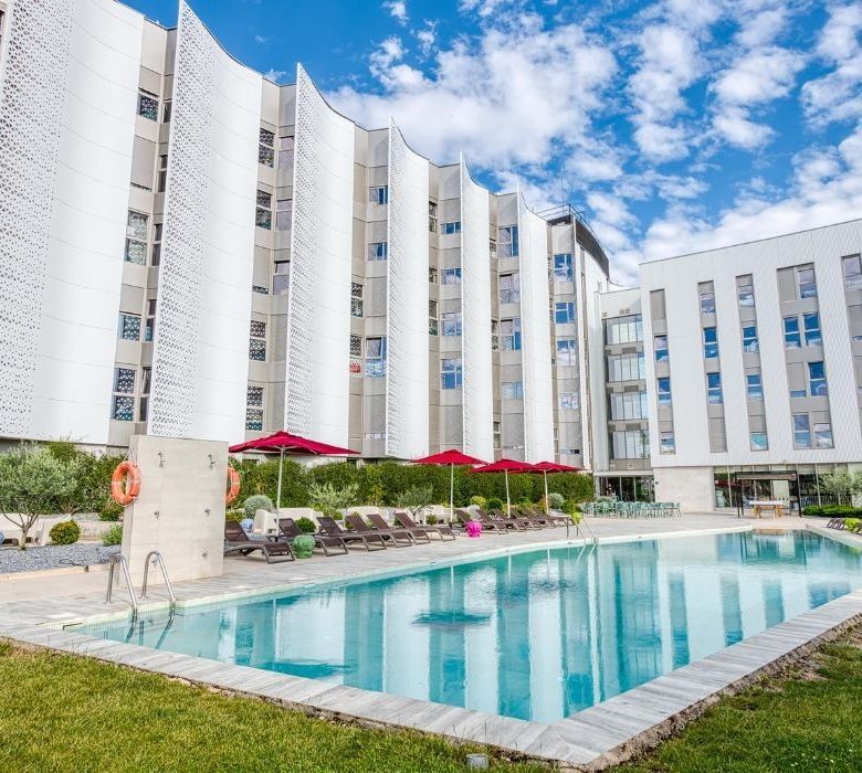 Residencia de Estudiantes Livensa Living Granada Cartuja