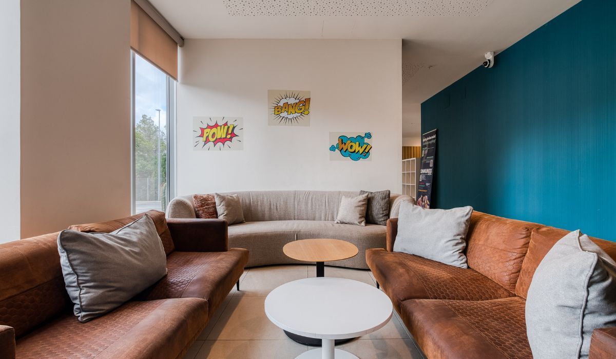 Residencia de Estudiantes Livensa Living Granada Cartuja