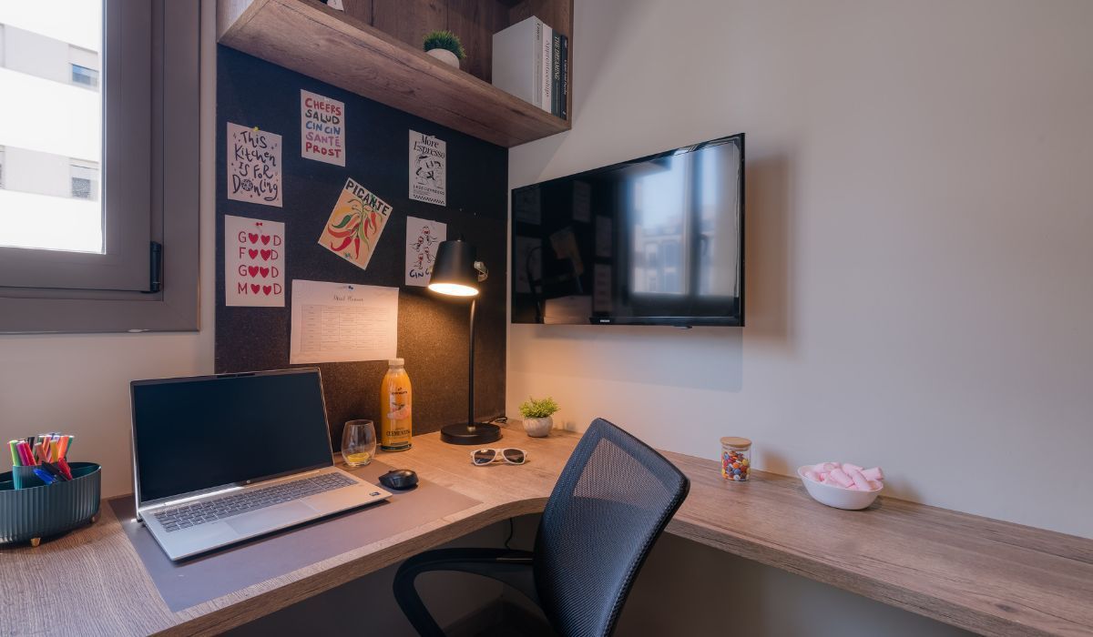 Residencia de Estudiantes Livensa Living Valencia Marina Real