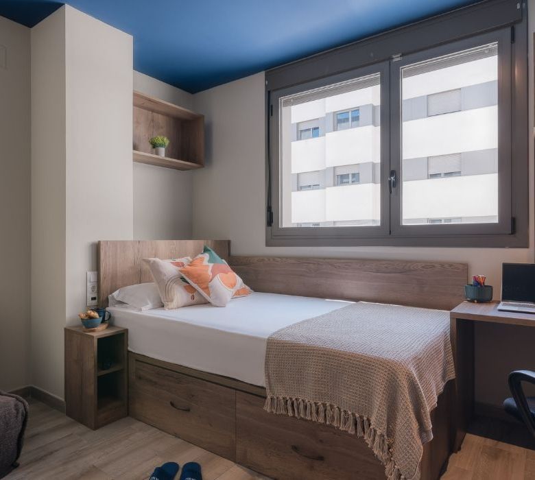 Residencia de Estudiantes Livensa Living Valencia Marina Real