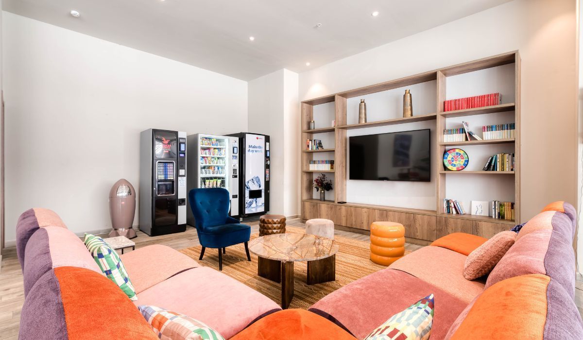 Residencia de Estudiantes Livensa Living Valencia Marina Real