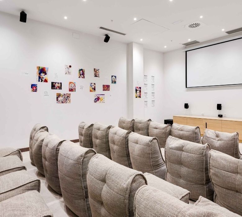 Residencia de Estudiantes Livensa Living Málaga Feria