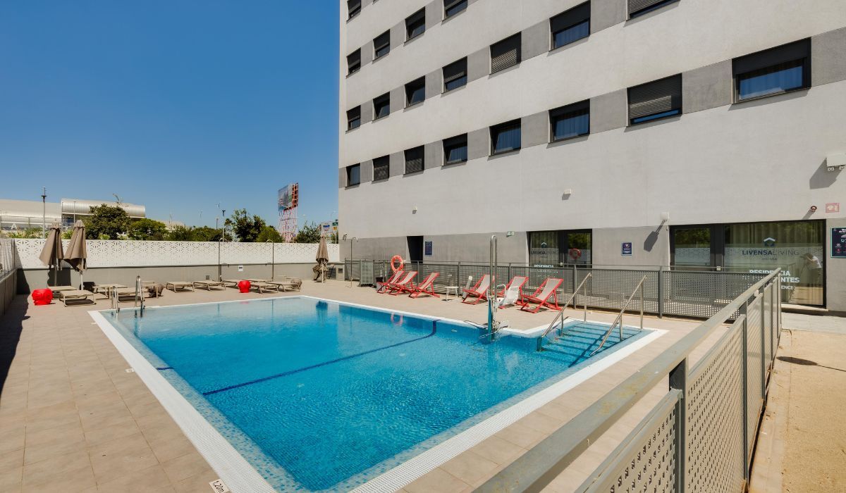 Residencia de Estudiantes Livensa Living Málaga Feria