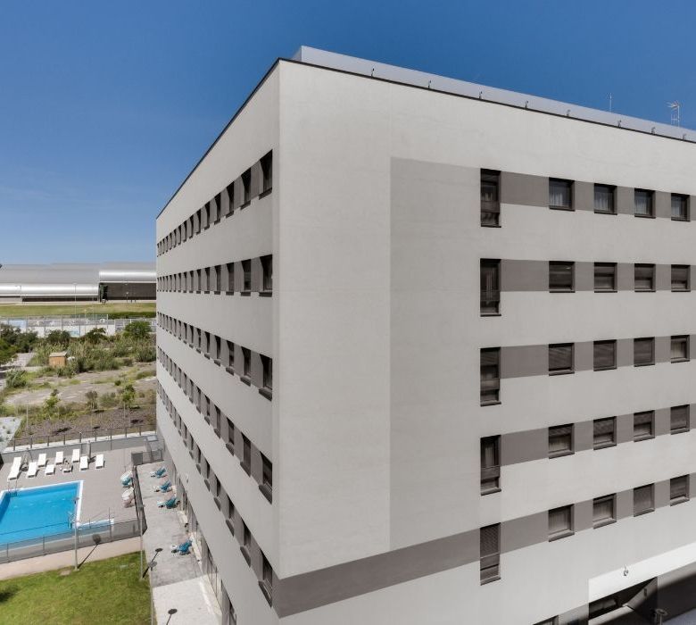 Residencia de Estudiantes Livensa Living Málaga Feria