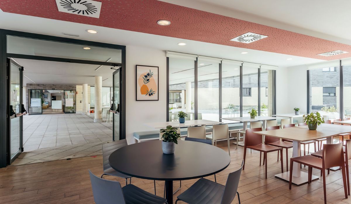 Residencia Universitaria Novel Student Platina