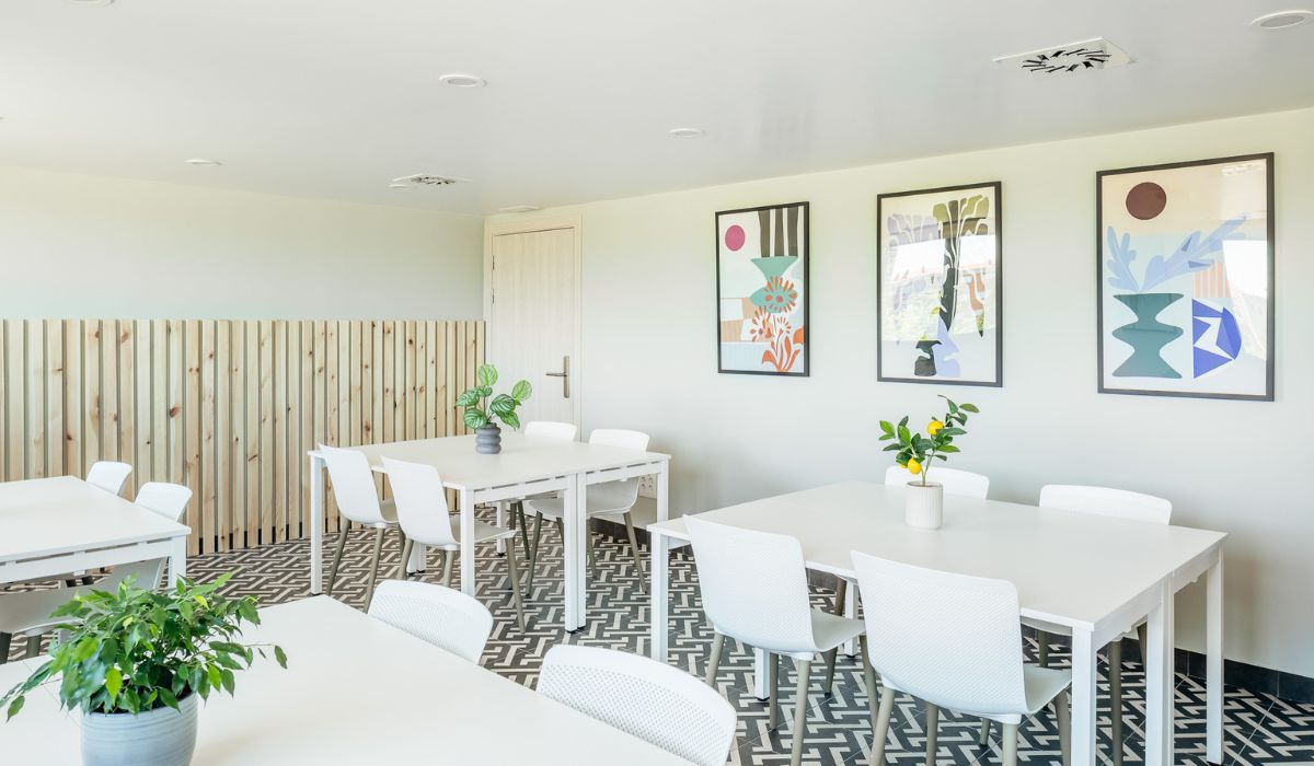 Residencia Universitaria Novel Student Platina
