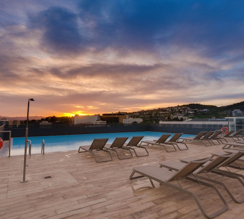 Residencia Universitaria Livensa Living Barcelona Diagonal Alto