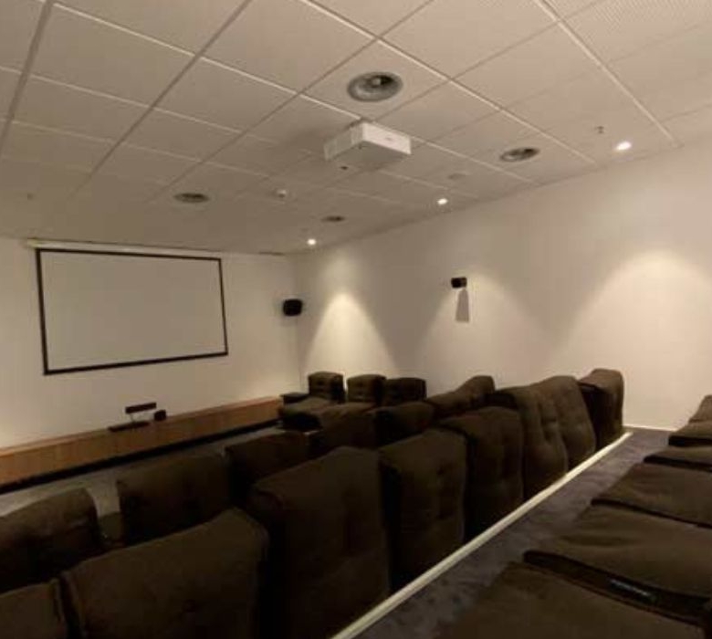 Residencia Universitaria Livensa Living Barcelona Diagonal Alto