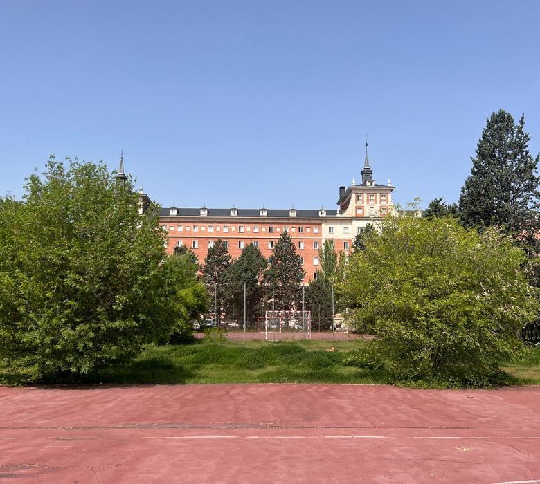 Castile and Leon College
