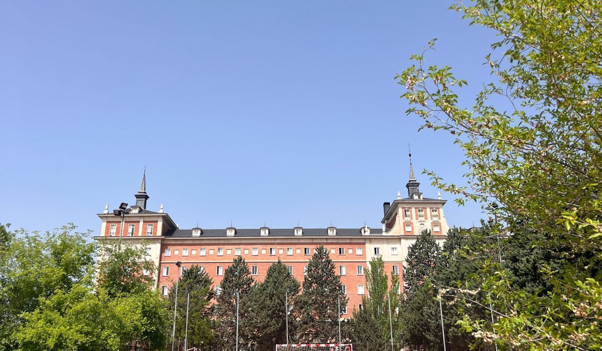Castile and Leon College