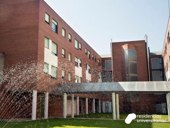 Residencia Apartamentos Cardenal Mendoza