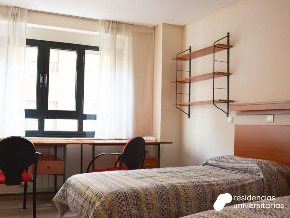 Residencia Universitaria Monferrant