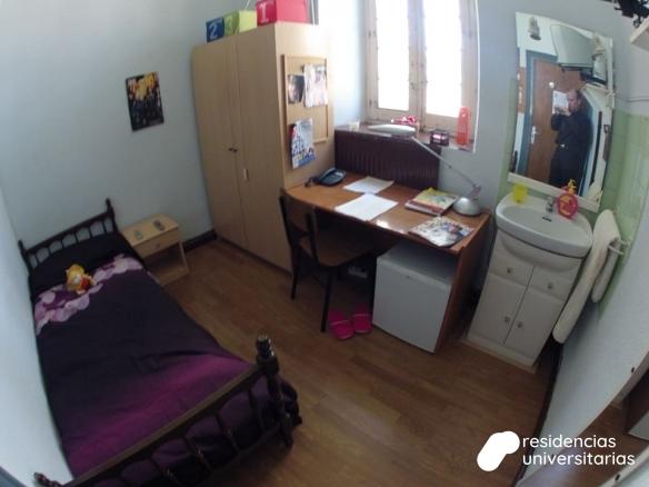 Residencia Universitaria San José Vitoria