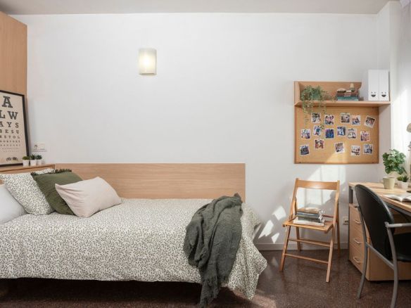 Resa Colegio de Cuenca Student Housing