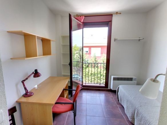 Residencia de Estudiantes Los Arcos