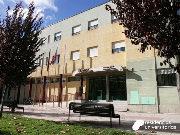 Residencia Juvenil Doña Sancha