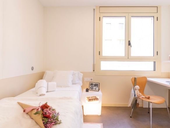 Residencia Universitaria Paseo de Gracia Mestral