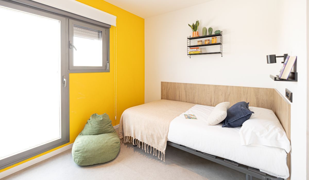Residencia Universitaria Yugo Bermejales Sevilla