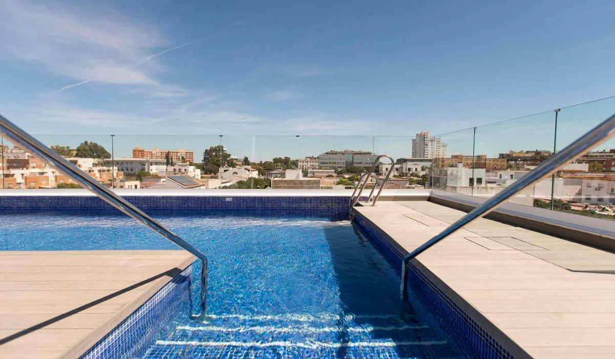 Residencia universitaria Yugo Bermejales Sevilla