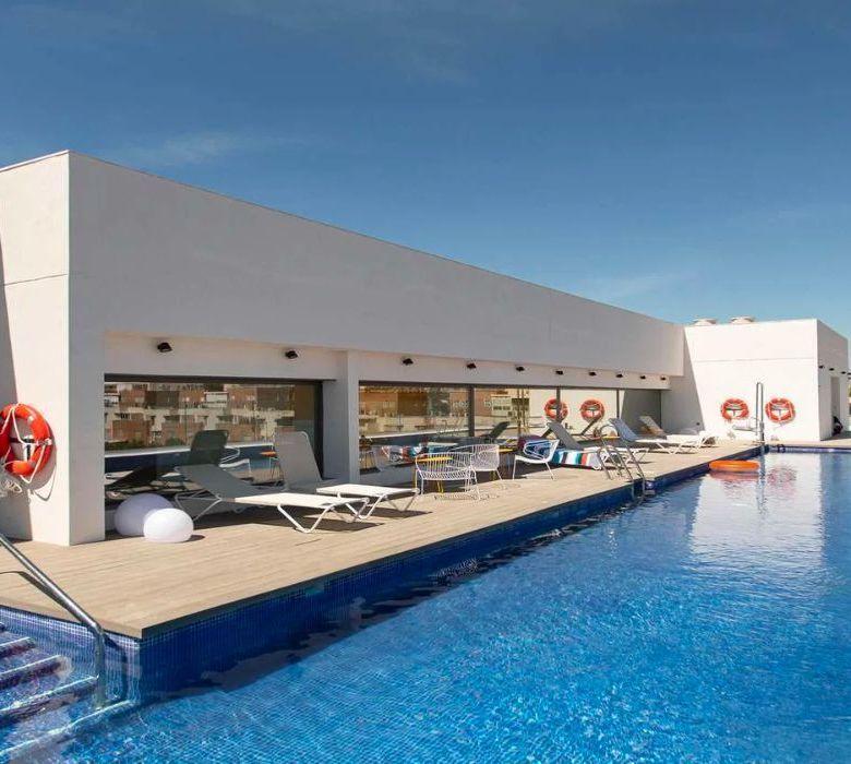 Residencia universitaria Yugo Bermejales Sevilla