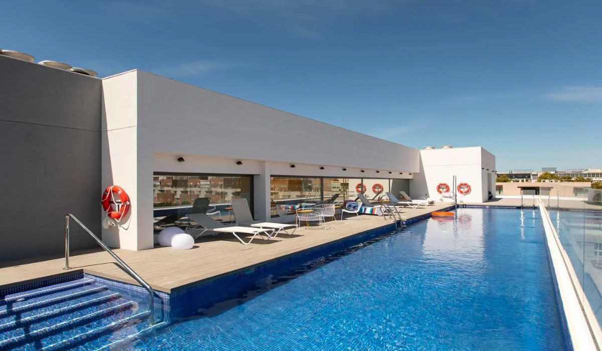 Residencia universitaria Yugo Bermejales Sevilla