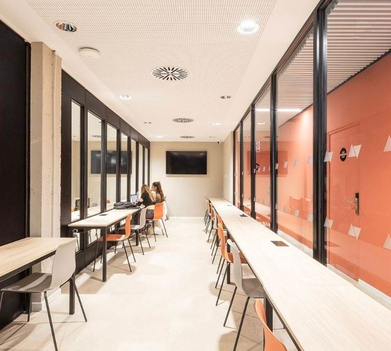 Residencia Universitaria AMRO Valencia
