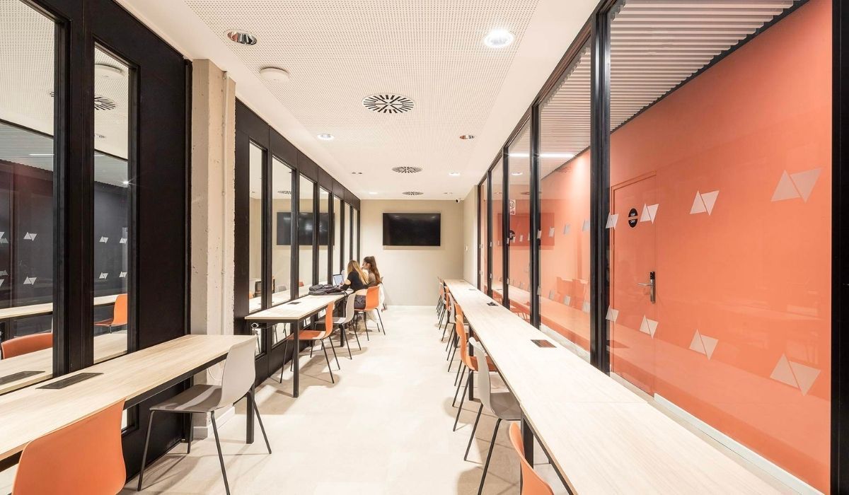 Residencia Universitaria AMRO Valencia