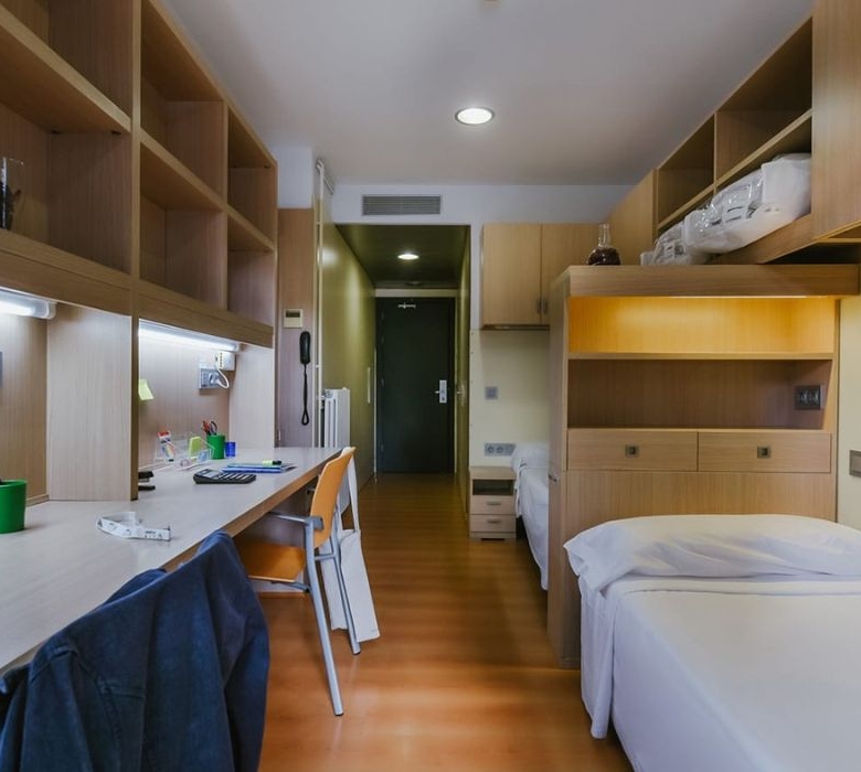 Residencia universitaria Kadora Barcelona Liv Student (Colegio Mayor Sant Jordi)