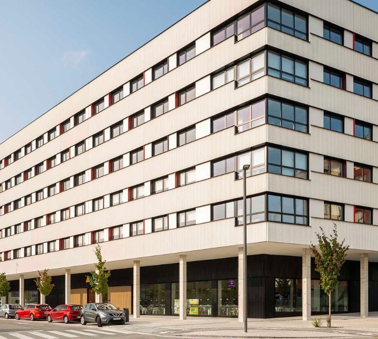 Residencia Universitaria AMRO Pamplona