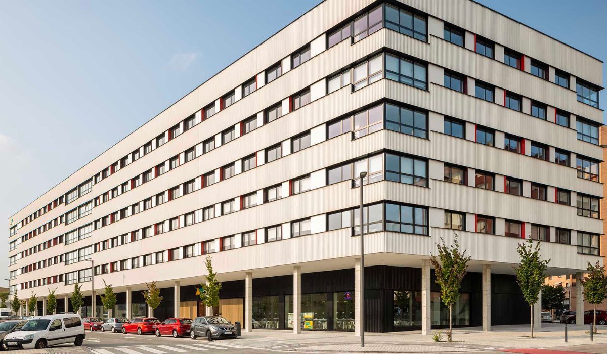 Residencia Universitaria AMRO Pamplona