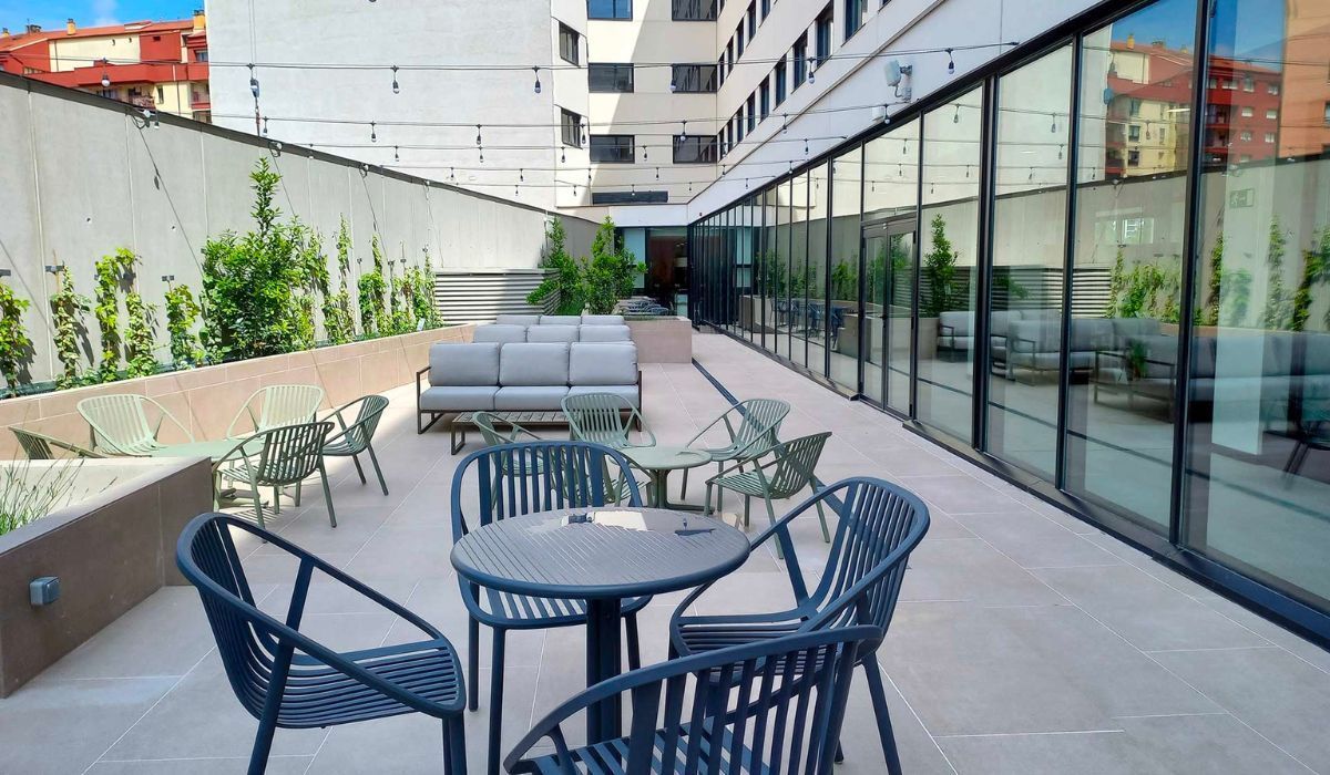 Residencia Universitaria AMRO Pamplona