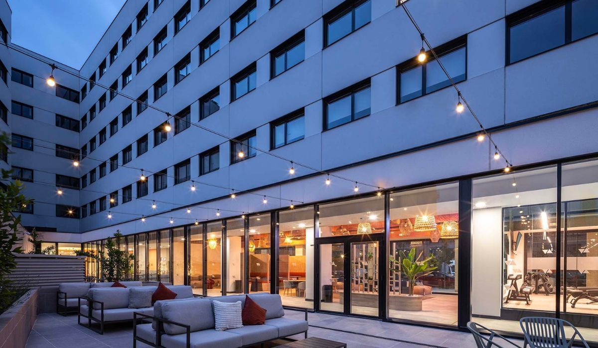 Residencia Universitaria AMRO Pamplona