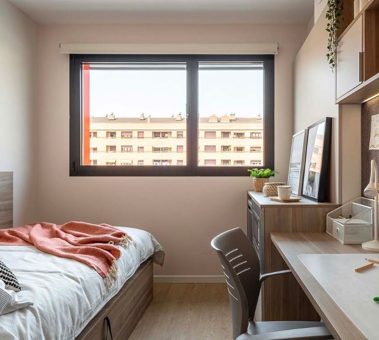 Residencia Universitaria AMRO Pamplona