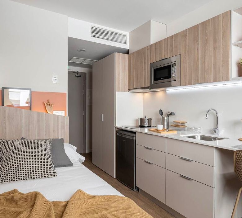 Residencia Universitaria AMRO Pamplona