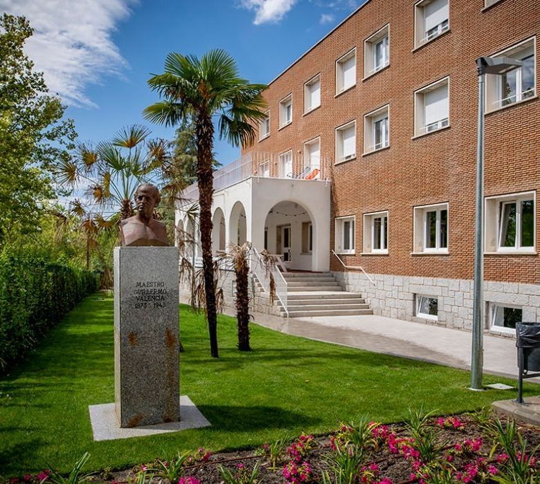 Residencia Universitaria Resa Miguel Antonio Caro