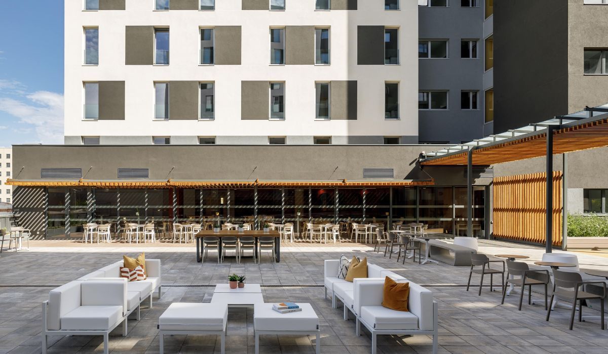 Residencia Universitaria Soto House - Novel Student