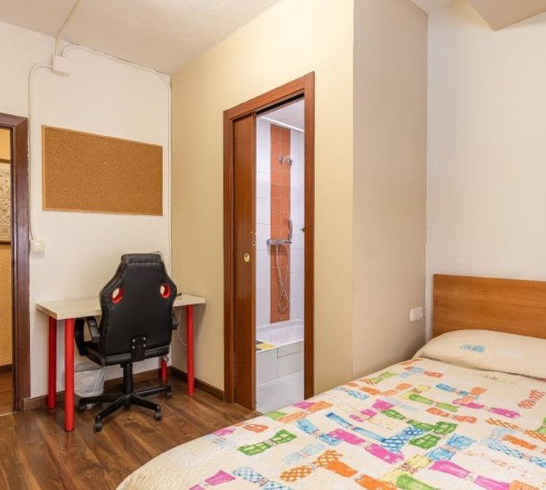 Habitación individual Residencia Universitaria Genil