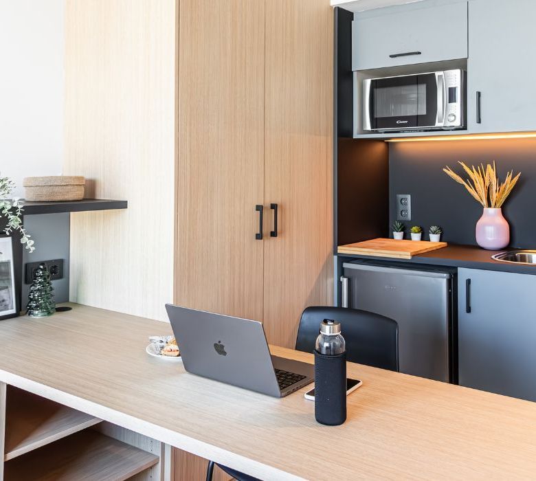 Residencia Universitaria Atenea Living Mataró