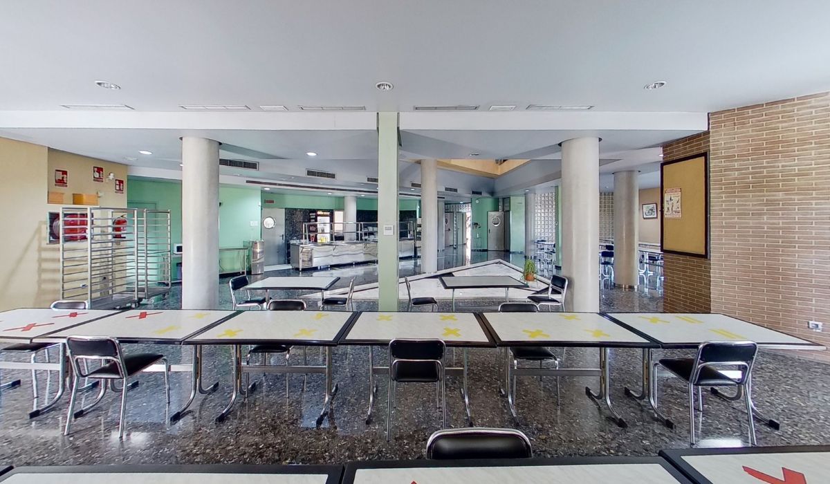 Residencia Larru los Bermejales – Sagrado Corazón