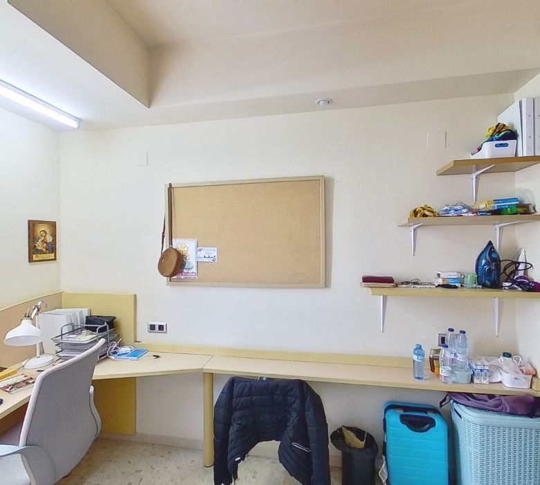 Residencia Larru los Bermejales – Sagrado Corazón
