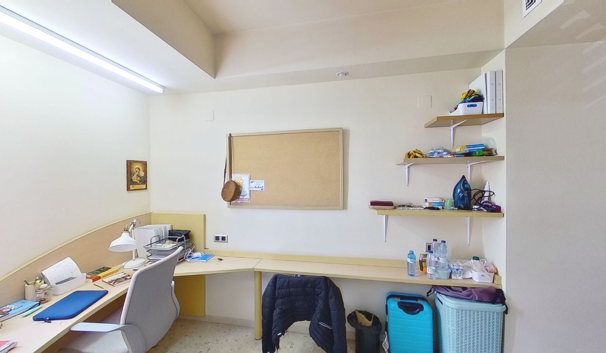 Residencia Larru los Bermejales – Sagrado Corazón